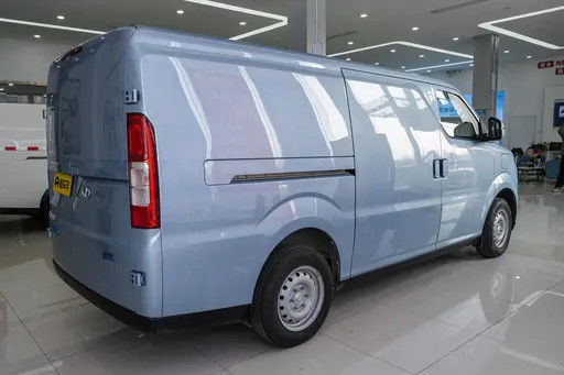2024 Ruichi Electric Vans And Trucks Small Cargo Vans EC75 Electric Commercial Luxury Minivan