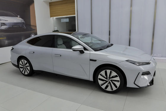 2024 Geely Galaxy E8 2024 EV 665KM Geely Galaxy E8 L7 L6 Electric Car New Energy Vehicle Electrico Sedan Automotive