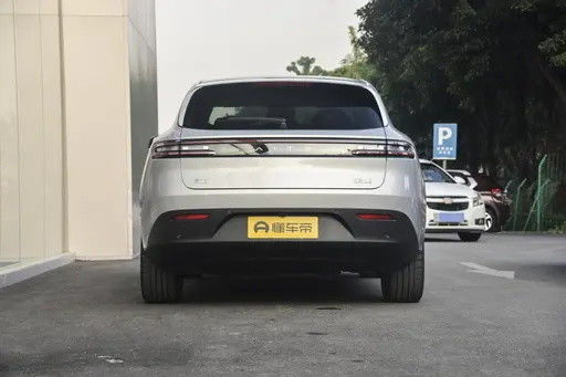 AITO M5 Hybrid Vehicles 260KM 235KM Standard Edition EVR EV SUV