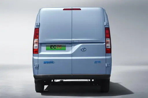 DFSK Ruichi EC75 50.38kWh Fully Electric Vehicles 310km Range Small Cargo Van