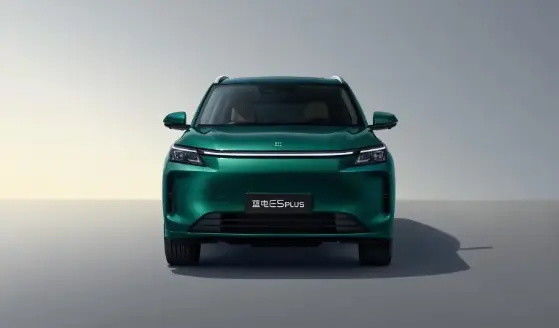 DFSK E5 Plus 7 Seater Hybrid 3 Row SUV Vehicles Plug In SUV With 120km/165km Long Range