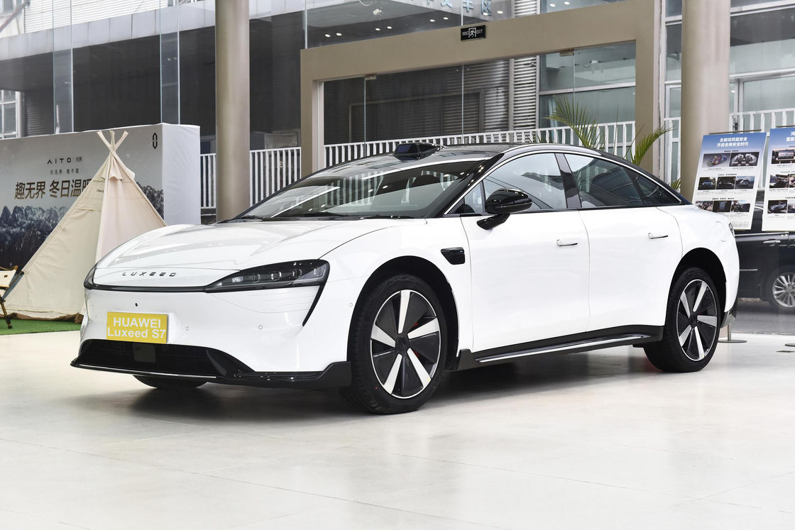 Luxeed S7 Sedan Electric Car EV 215kw/679nm R19 Rear Drive Max LHD Used Car For Sale